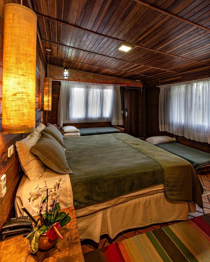 Grajagan Surf Resort Ilha do Mel Cameră foto